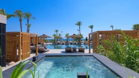 Ammades All Suites Beach Hotel