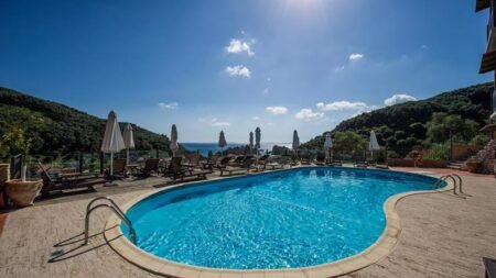 Enetiko Resort