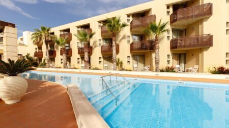 Giannoulis Santa Marina Plaza