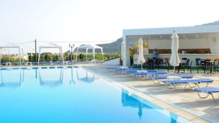 Hotel Ellia