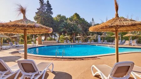 Hotel tent Palmanova