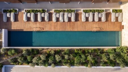 Ikones Seafront Luxury Suites