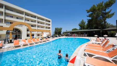 Tuntas Family Suites
