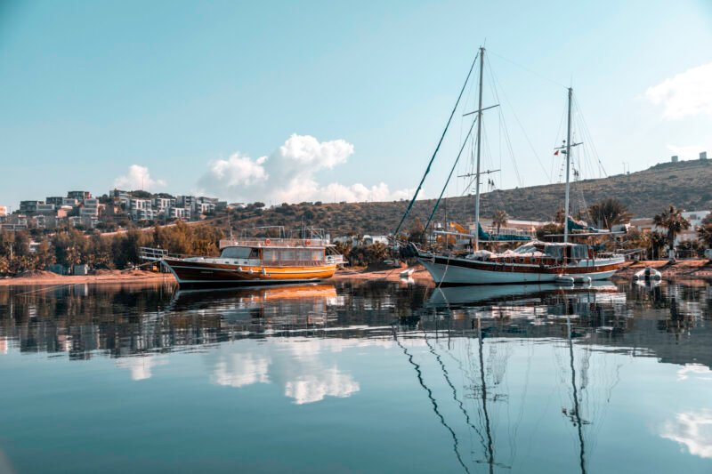 Blue Cruise & Club Karakas