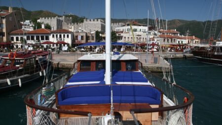 Blue Cruise & Kefaluka Resort