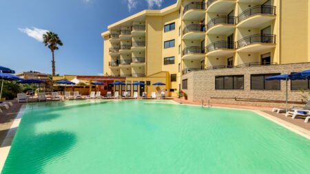 Fly & Go Rina Hotel