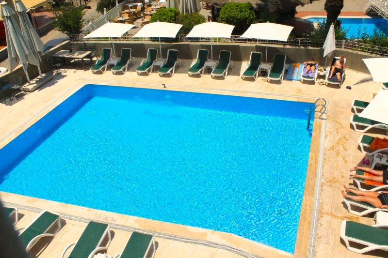 Yunus Hotel