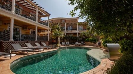 Dom Manuel I Residence