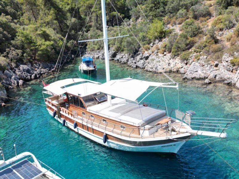 Excursiereis & Club Tuana
