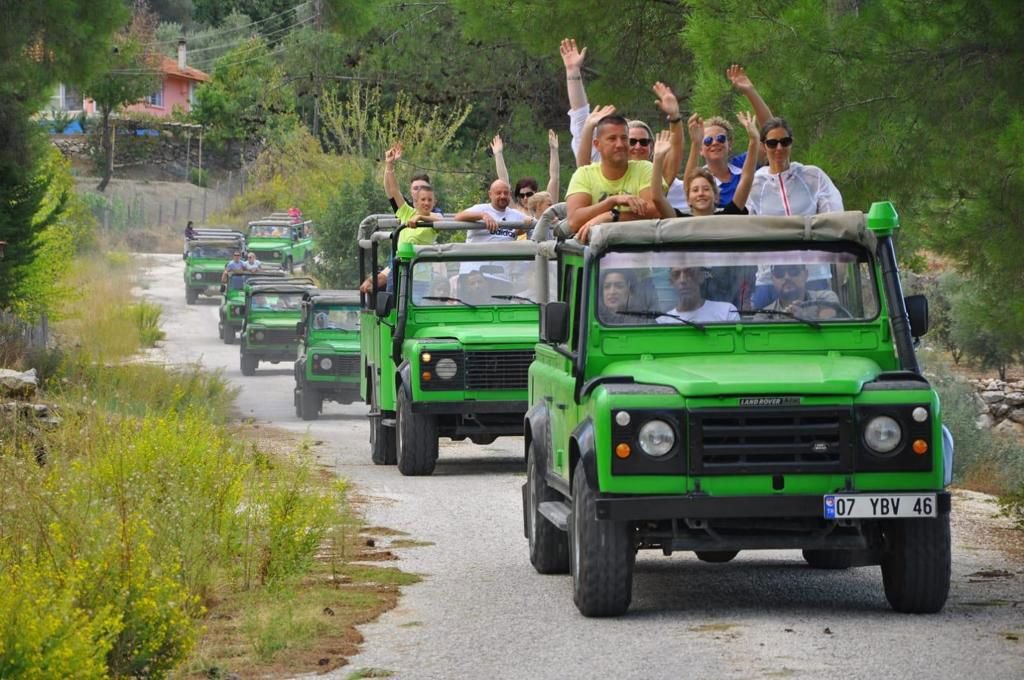 Excursiereis & Terrace Elite Resort