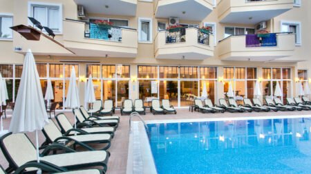 Novella Apart Hotel