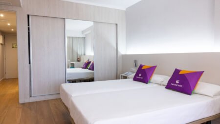 Paradise Park Fun Lifestyle Hotel