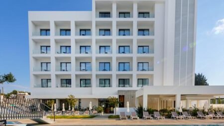 Anemi Hotel and Suites