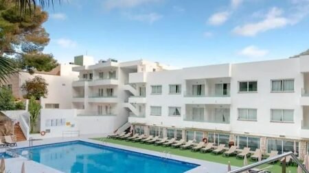Aparthotel El Pinar
