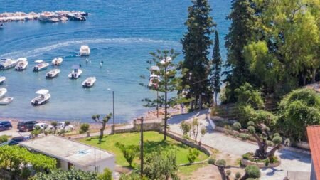 Eptanisos Beachfront Suites