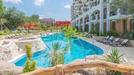 Harmony Suites - Grand Resort & Deluxe