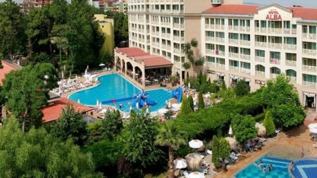 Hotel Alba