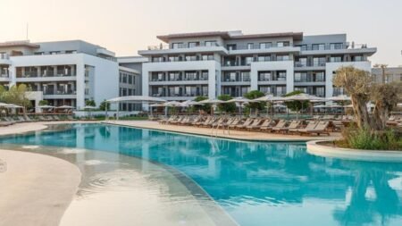 Hotel Anda Barut Collection
