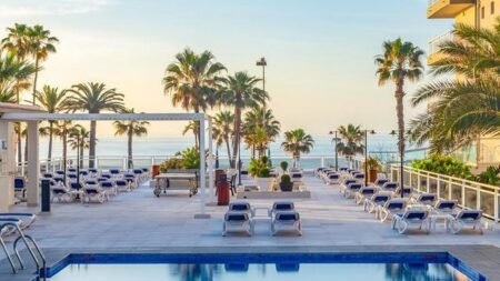 Hotel Las Arenas affiliated by Melia