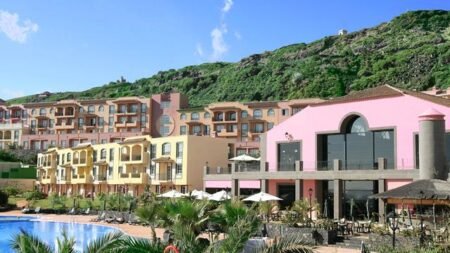 Hotel Las Olas
