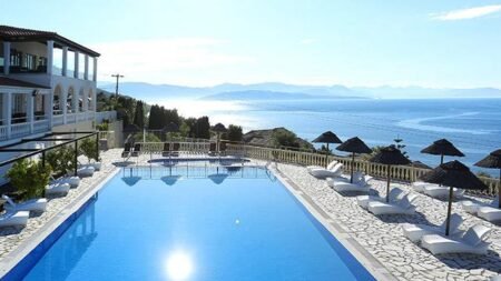 Hotel Pantokrator