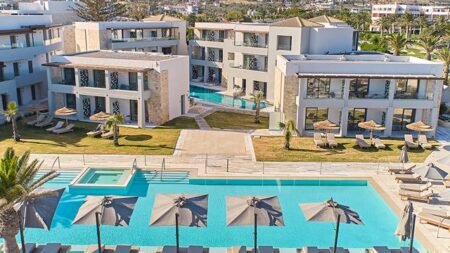 Hotel Paralos Kosta Alimia