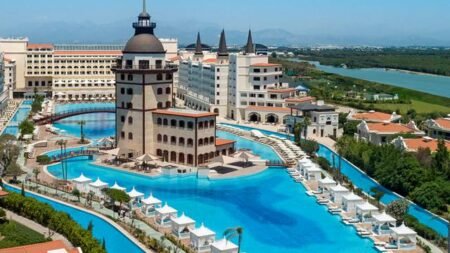 Hotel Titanic Mardan Palace