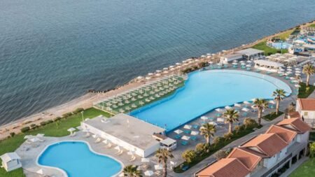 Hotel White Olive Marine Aquapark