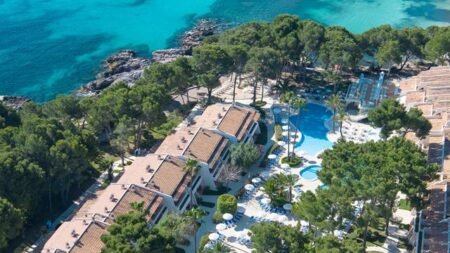 Iberostar Waves Pinos Park