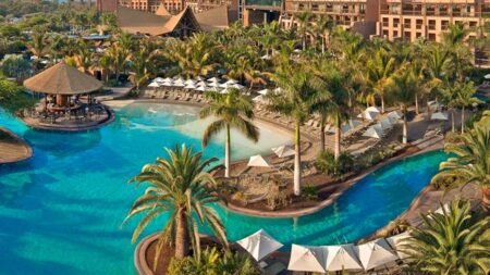 Lopesan Baobab Resort