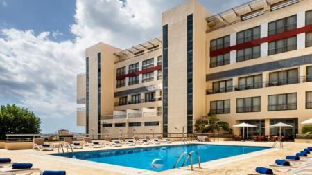 Sao Miguel Park Resort