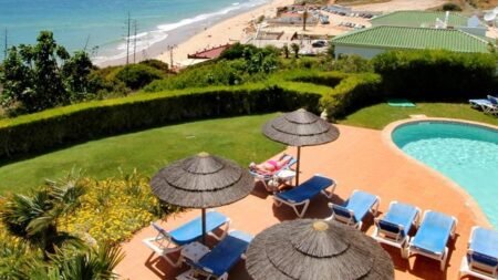 SunPlace Appt Clube Porto-Mos Beach Resort