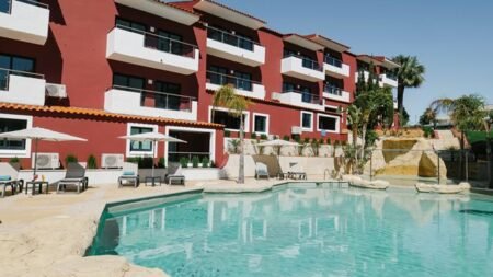 Topazio Vibe Beach Hotel & Apartments - Hotel (Adults only 18+)