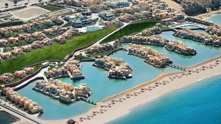 Cove Rotana