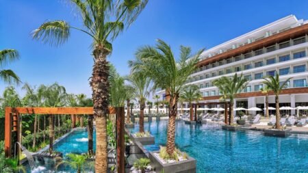 Amanti MadeForTwo Hotels