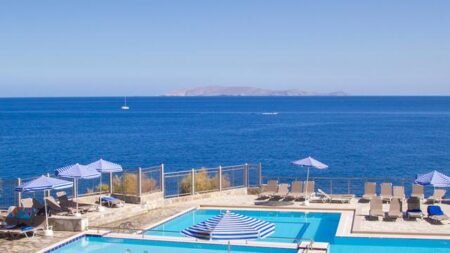 Hotel Peninsula Resort & Spa