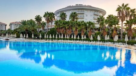 Hotel Seaden Sea World Resort & Spa