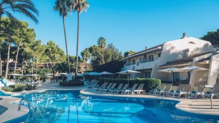 Iberostar Waves Pinos Park