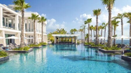 Amavi MadeForTwo Hotels
