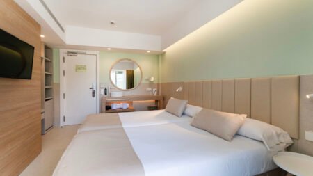 Cosmopolitan Hotel