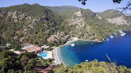Hillside Beach Club