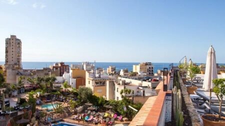 Hotel Alba Seleqtta