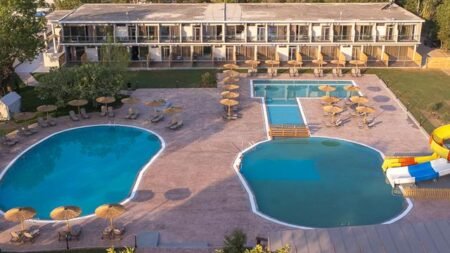Hotel Blue Water Resort