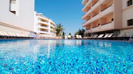 Invisa La Cala