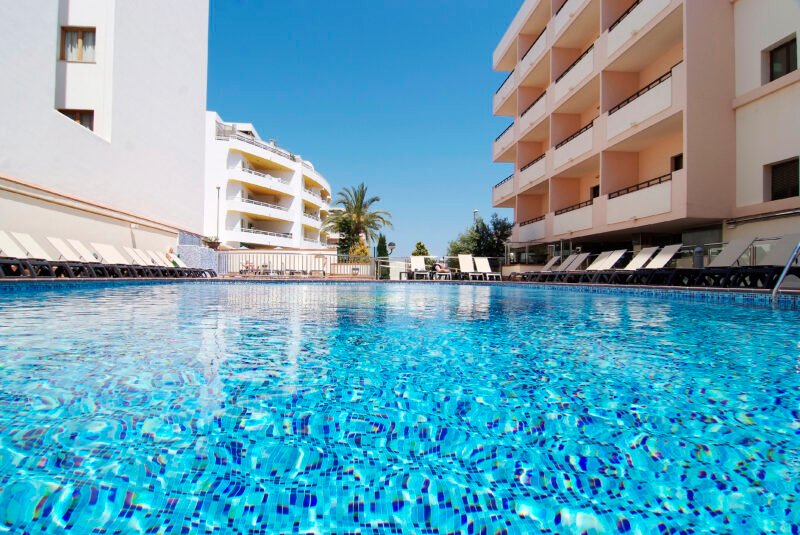 Invisa La Cala
