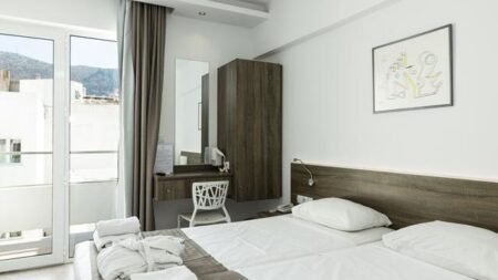 Kahlua Hotel & Suites