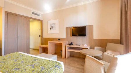 Marins Playa Aparthotel