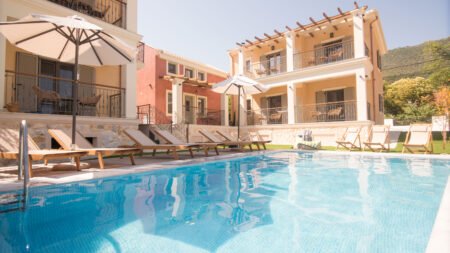 Perla Luxury Living
