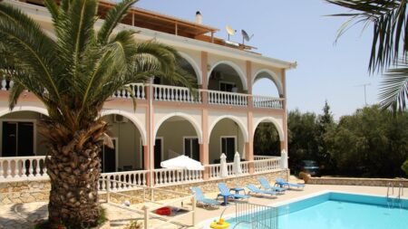 Rentaki Villas