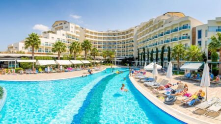 Sealight Resort